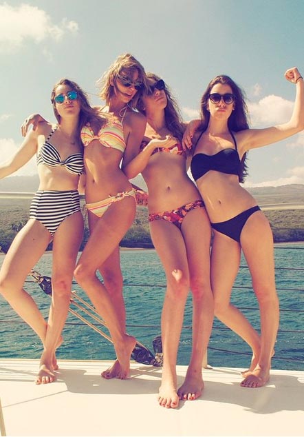 Taylor Swift Spills on Big Belly Button Reveal #FreeTheBellyButton