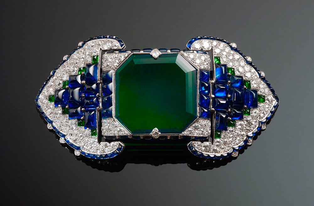 9_brooch