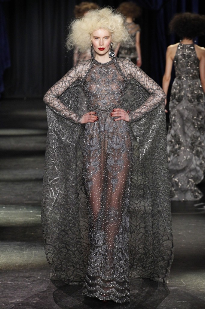 Naeem Khan FALL 2016 New York Fashion Week