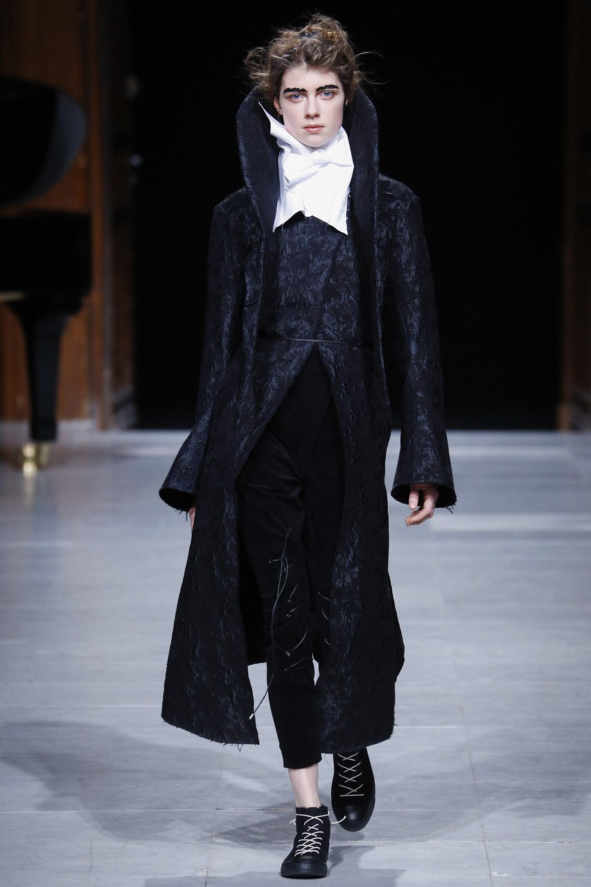 Aganovich FALL 2016 Paris Fashion Week