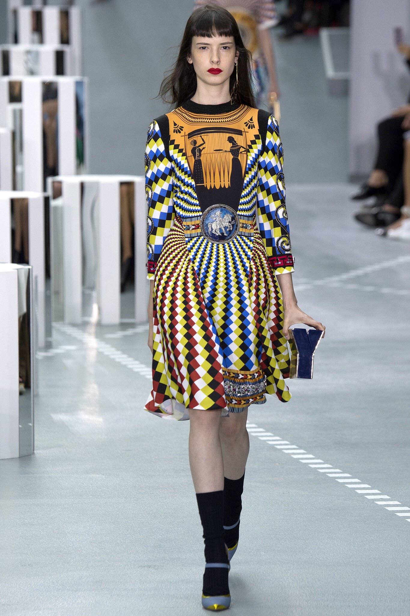 Mary Katrantzoy  Spring 2017 Ready-to-Wear