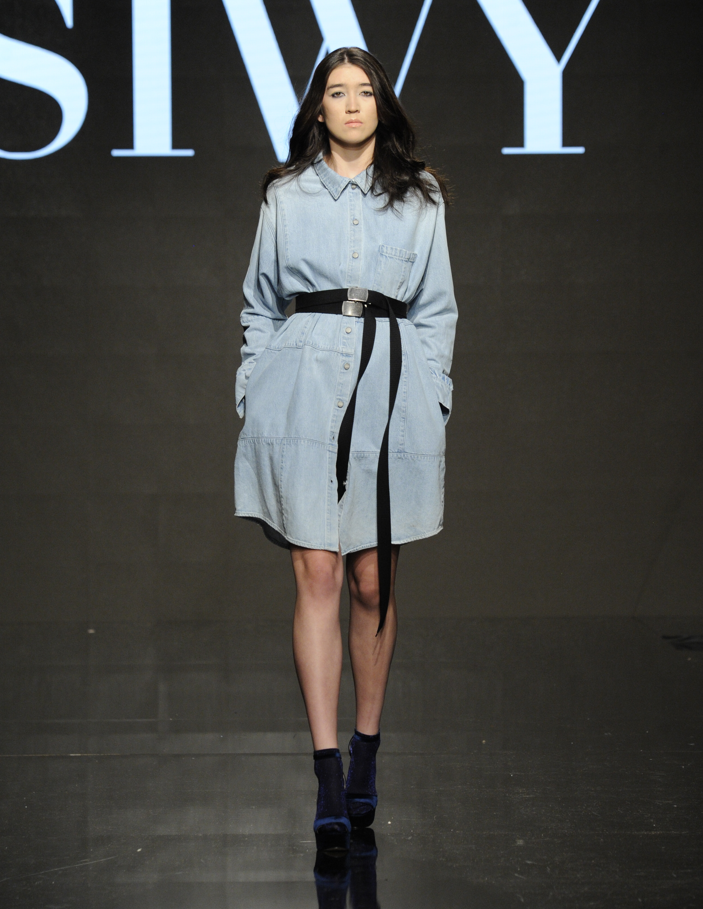 LOS ANGELES, CA - OCTOBER 10: A model walks the runway wearing Siwy Denim at Art Hearts Fashion Los Angeles Fashion Week presented by AIDS Healthcare Foundation on October 10, 2016 in Los Angeles, Californiap (Photo by Arun Nevader/Getty Images for Art Hearts Fashion)