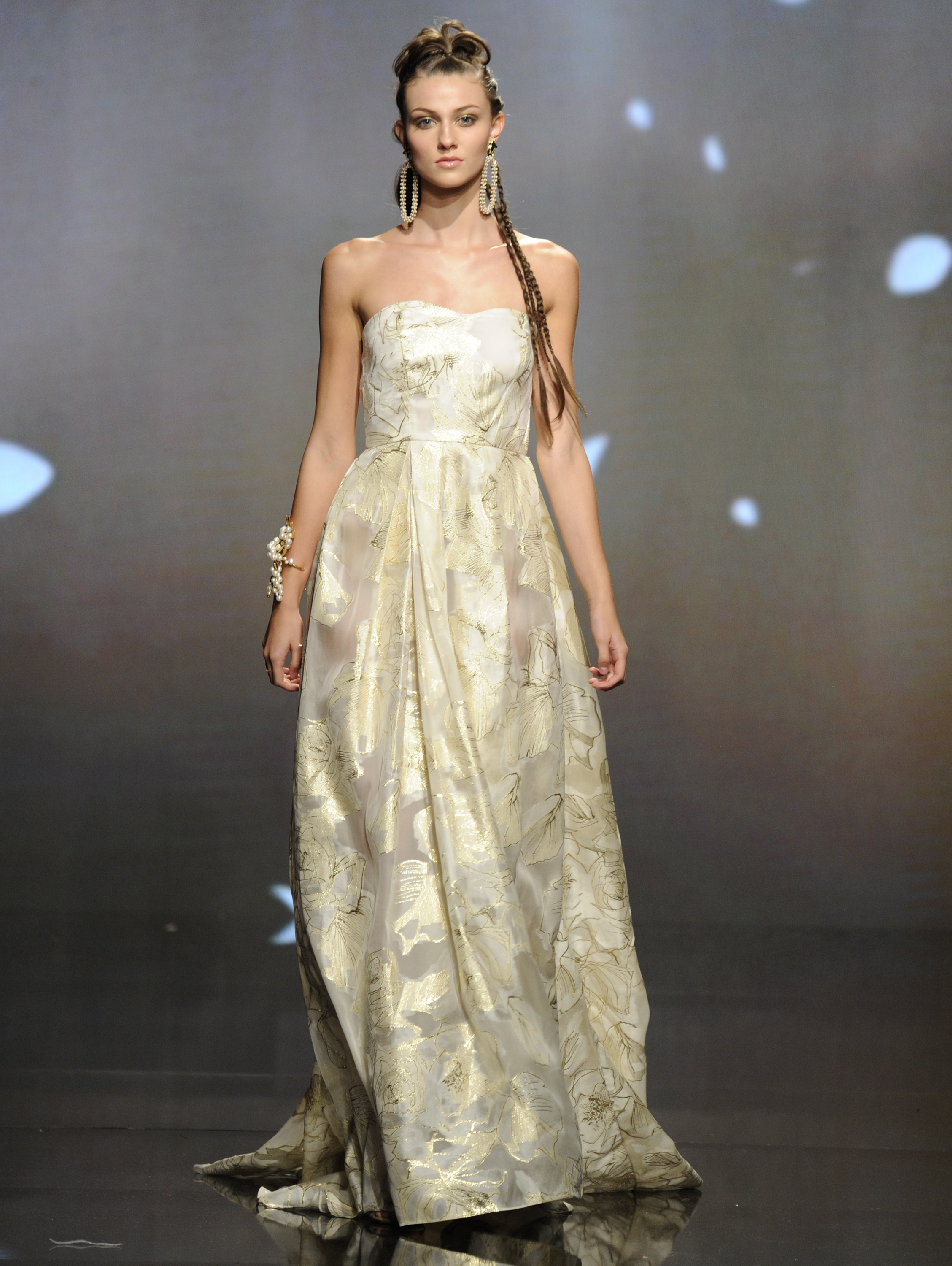 LOS ANGELES, CA - OCTOBER 10: A model walks the runway wearing Fernando Alberto Atelier at Art Hearts Fashion Los Angeles Fashion Week presented by AIDS Healthcare Foundation on October 10, 2016 in Los Angeles, California. (Photo by Arun Nevader/Getty Images for Art Hearts Fashion)