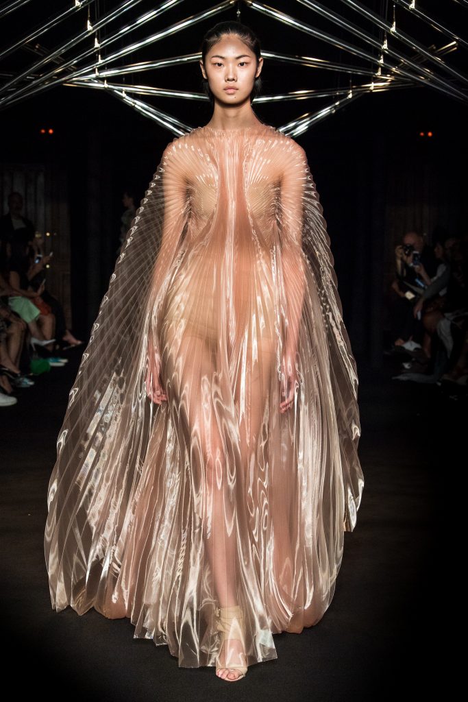 Iris van Herpen Fall 2018 Couture