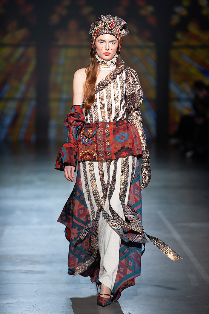 YANIS STEPANENKO FW 19-20 Ukrainian Fashion Week